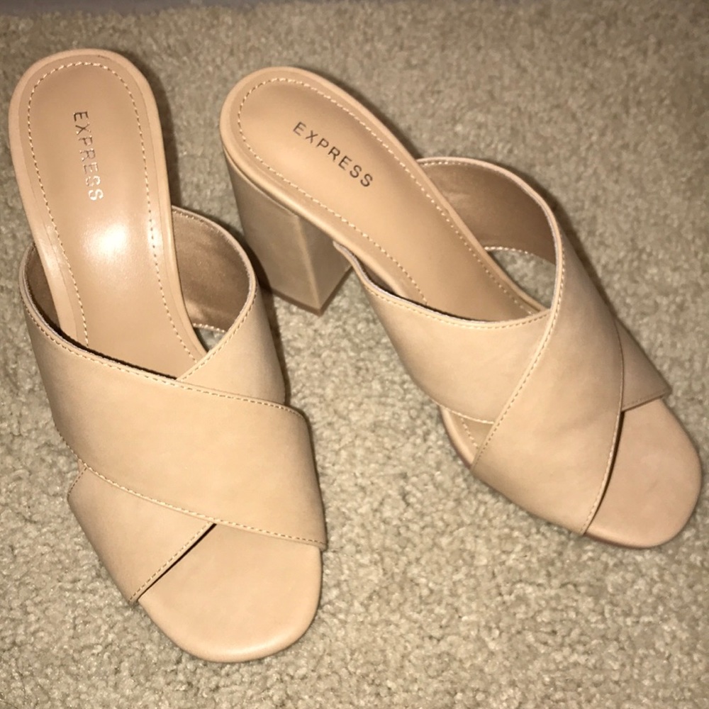 New Express Slide Chunky Heels
